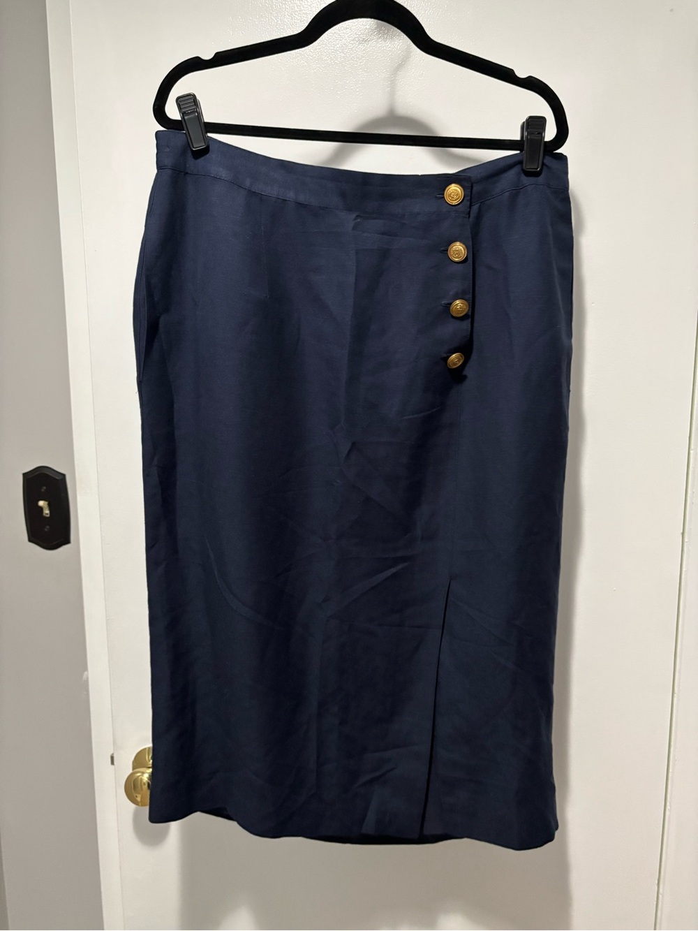 Liz Claiborne Navy Midi Linen Blend Skirt with Gold Button Detail Size 14